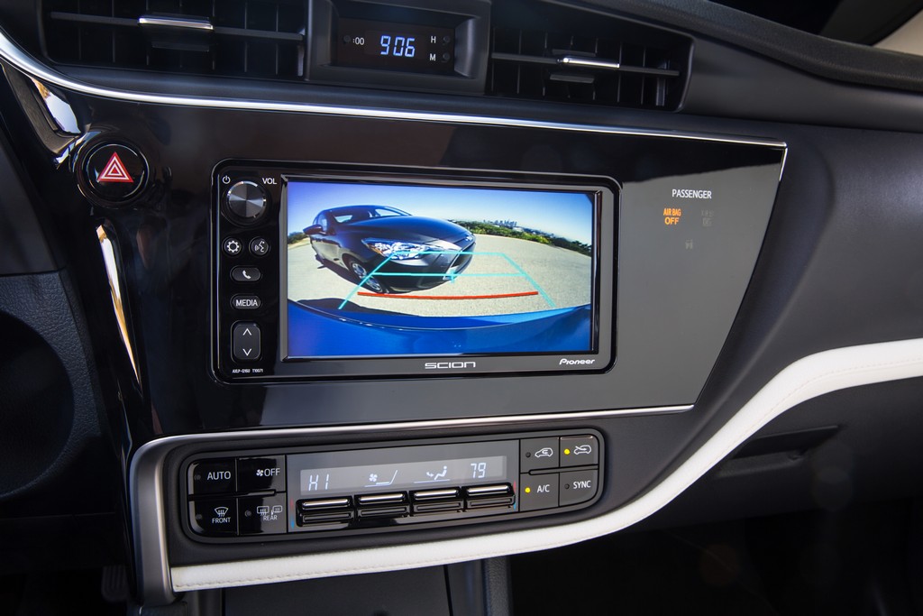 2016 - SCION iM, foto 68