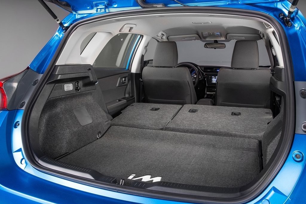 2016 - SCION iM, foto 73