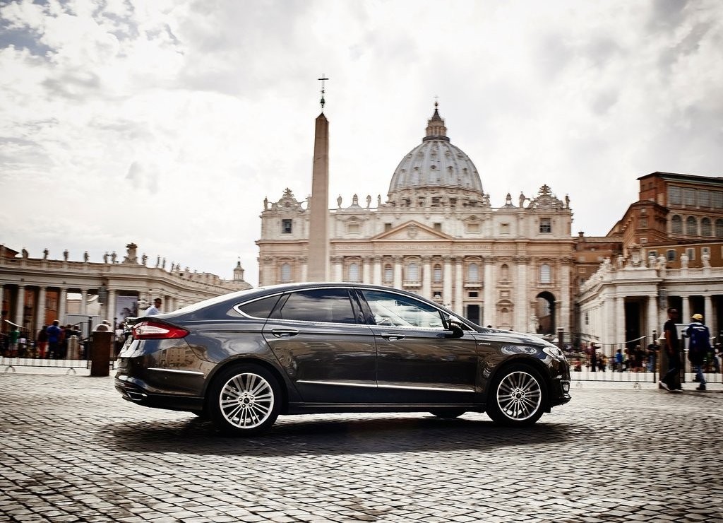 2015 - FORD VIGNALE MONDEO, foto 18