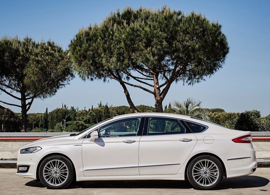 2015 - FORD VIGNALE MONDEO, foto 20
