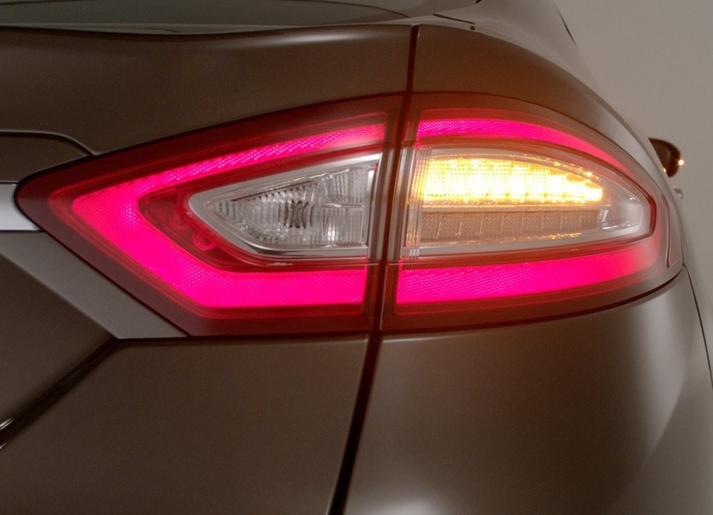 2015 - FORD VIGNALE MONDEO, foto 36