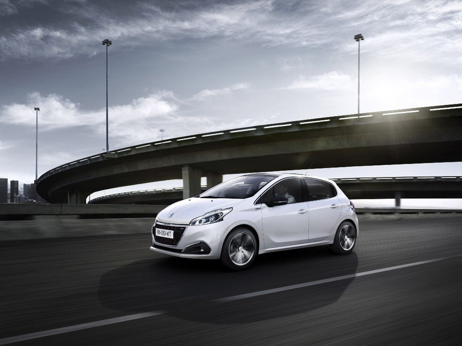 2015 - PEUGEOT GT LINE UK VERSION, foto 23