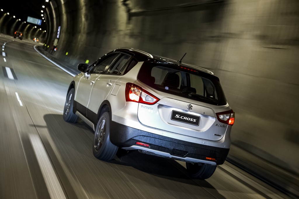 2016 - SUZUKI S-CROSS, foto 11
