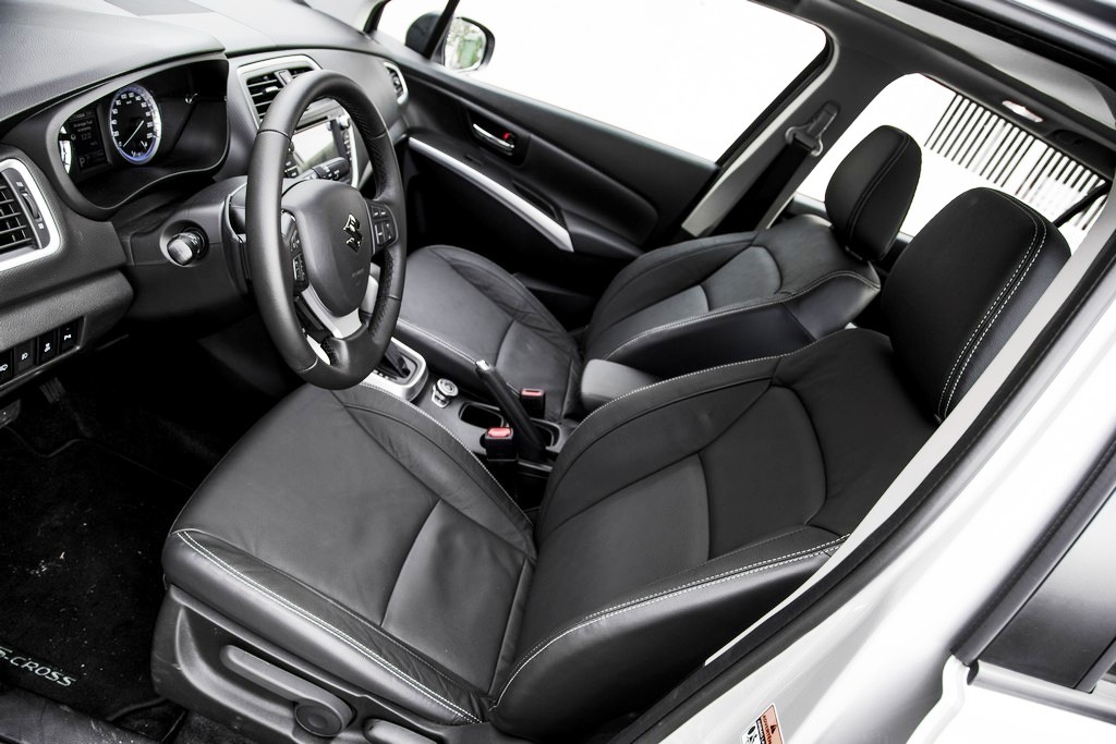 2016 - SUZUKI S-CROSS, foto 38
