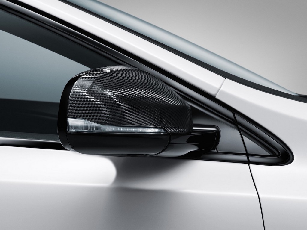2015 - VOLVO V40 CARBON EDITION, foto 7