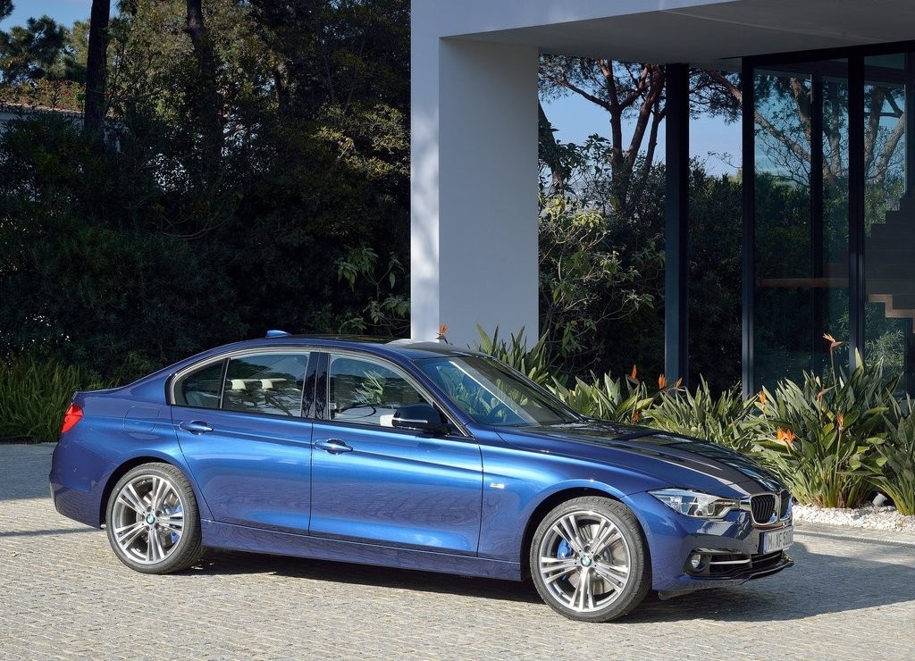 2016 - BMW 3 SERIES SEDAN, foto 19
