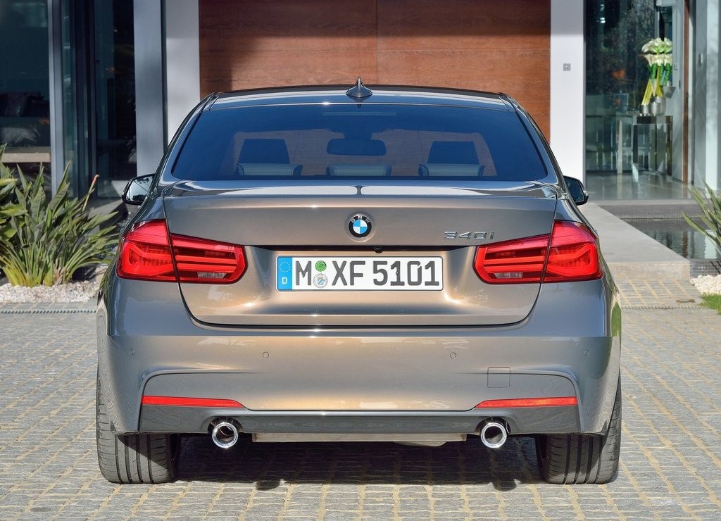 2016 - BMW 3 SERIES SEDAN, foto 32