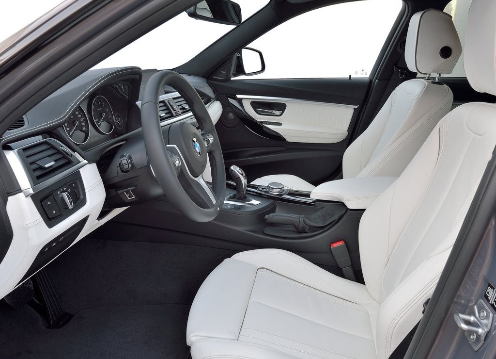 2016 - BMW 3 SERIES SEDAN, foto 41