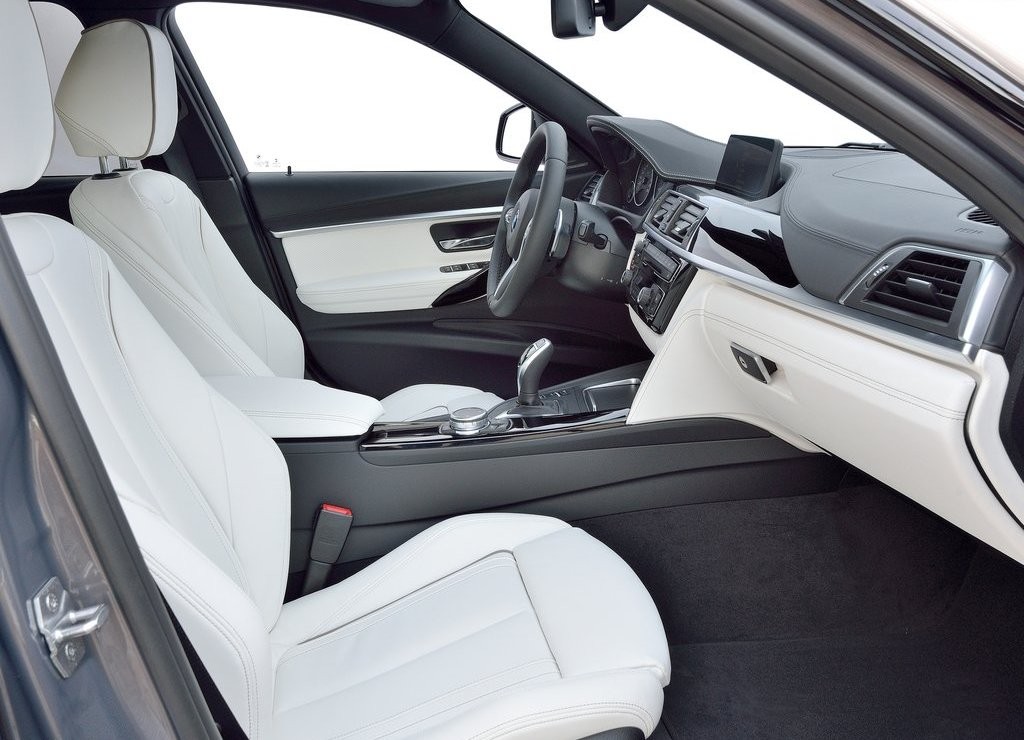2016 - BMW 3 SERIES SEDAN, foto 43