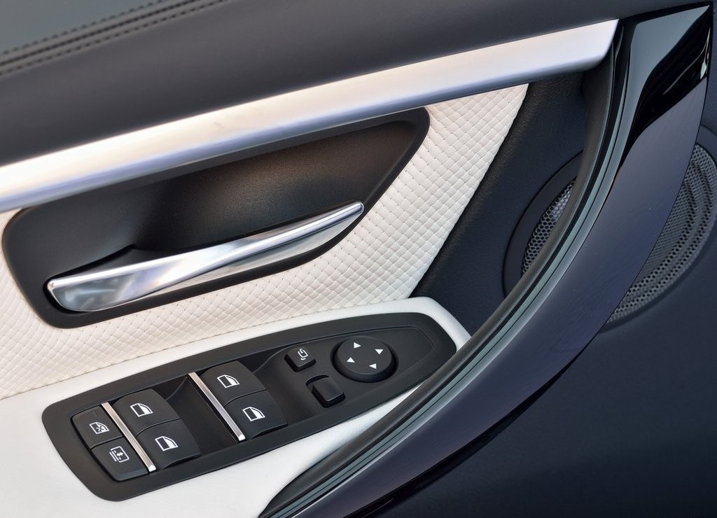 2016 - BMW 3 SERIES SEDAN, foto 51