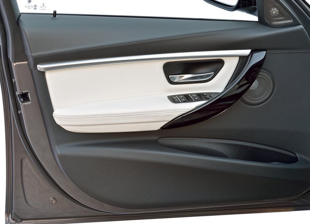 2016 - BMW 3 SERIES SEDAN, foto 52