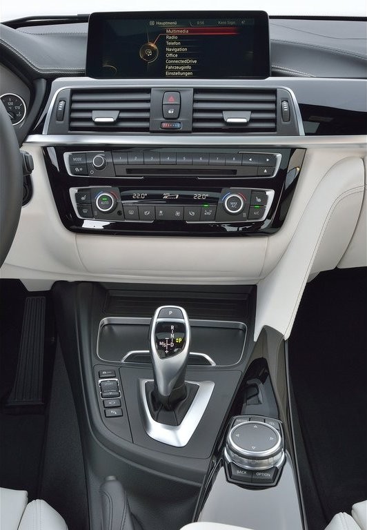 2016 - BMW 3 SERIES SEDAN, foto 63
