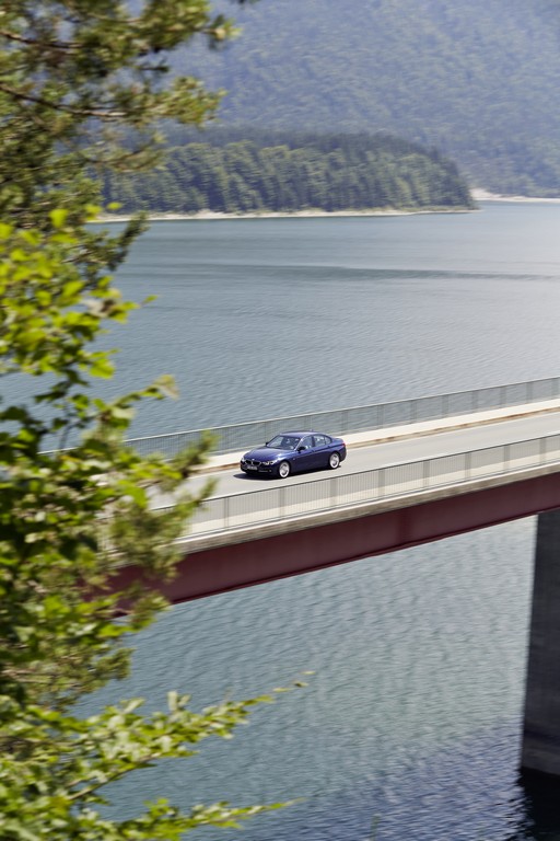 2016 - BMW 3 SERIES SEDAN, foto 105