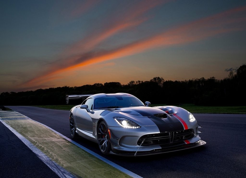 DODGE VIPER ACR, foto 2