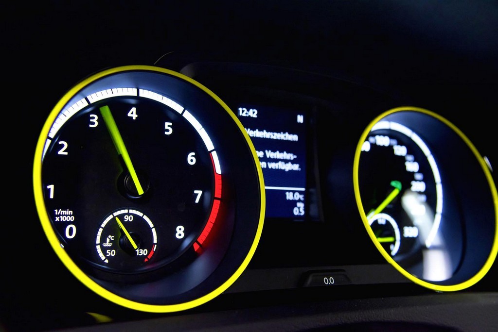2015 - VOLKSWAGEN GOLF GTI DARK SHINE CONCEPT, foto 23