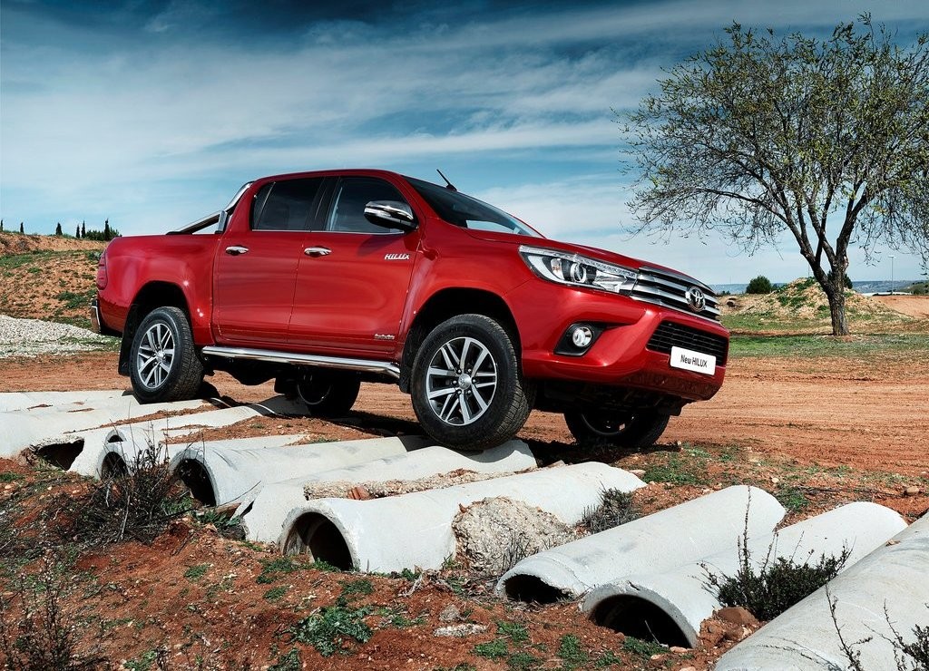 2016 - TOYOTA NEW HILUX, foto 9