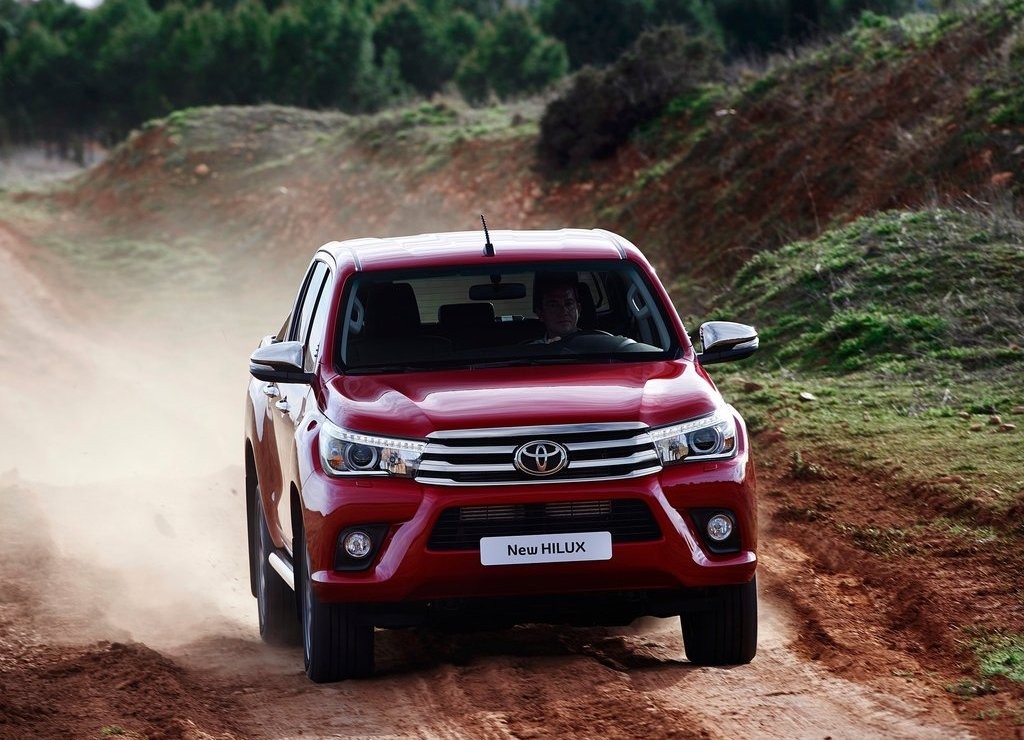 2016 - TOYOTA NEW HILUX, foto 18