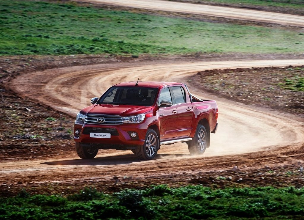 2016 - TOYOTA NEW HILUX, foto 19
