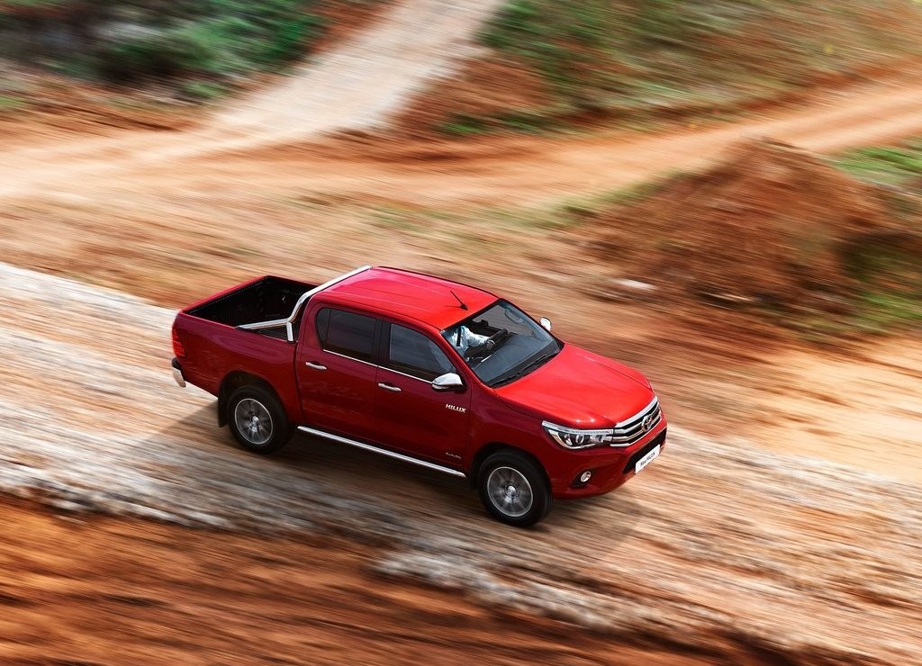2016 - TOYOTA NEW HILUX, foto 29