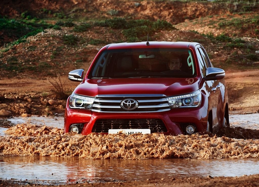 2016 - TOYOTA NEW HILUX, foto 30
