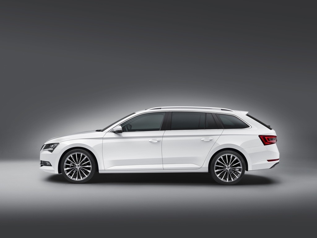 2016 - SKODA SUPERB COMBI, foto 4
