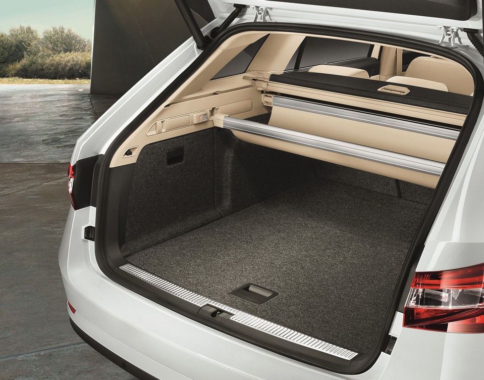2016 - SKODA SUPERB COMBI, foto 54