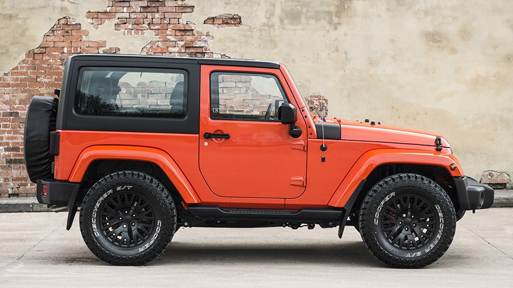 2015 - JEEP WRANGLER SAHARA CJ300 CTC BY KAHN, foto 2