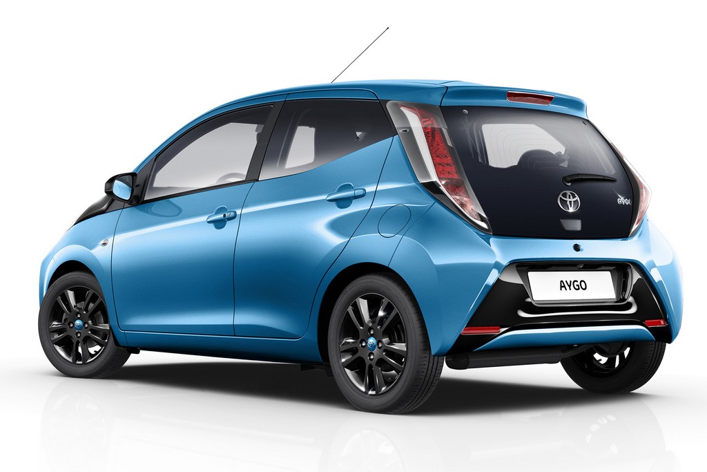 2015 - TOYOTA AYGO X-CITE, foto 2
