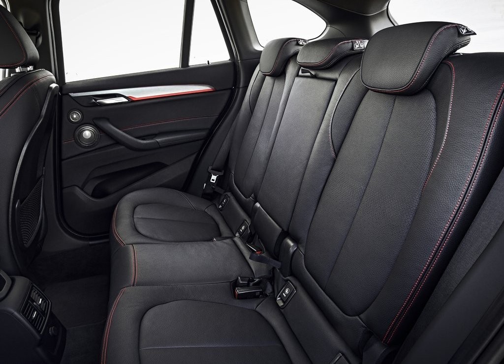 2016 - BMW X1, foto 46