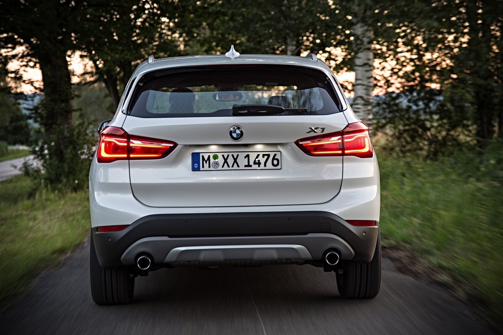 2016 - BMW X1, foto 101