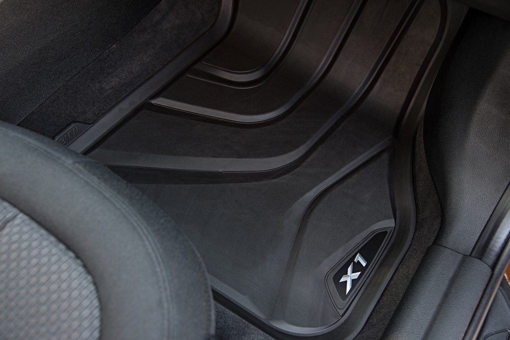 2016 - BMW X1, foto 241