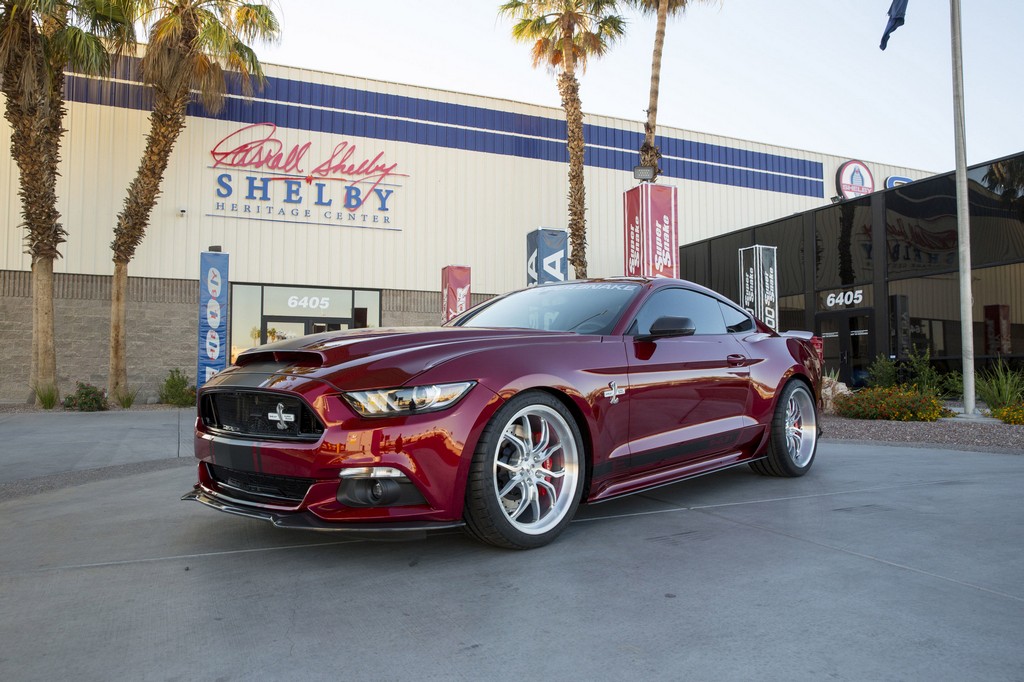 2015 - FORD MUSTANG SHELBY SUPER SNAKE, foto 1