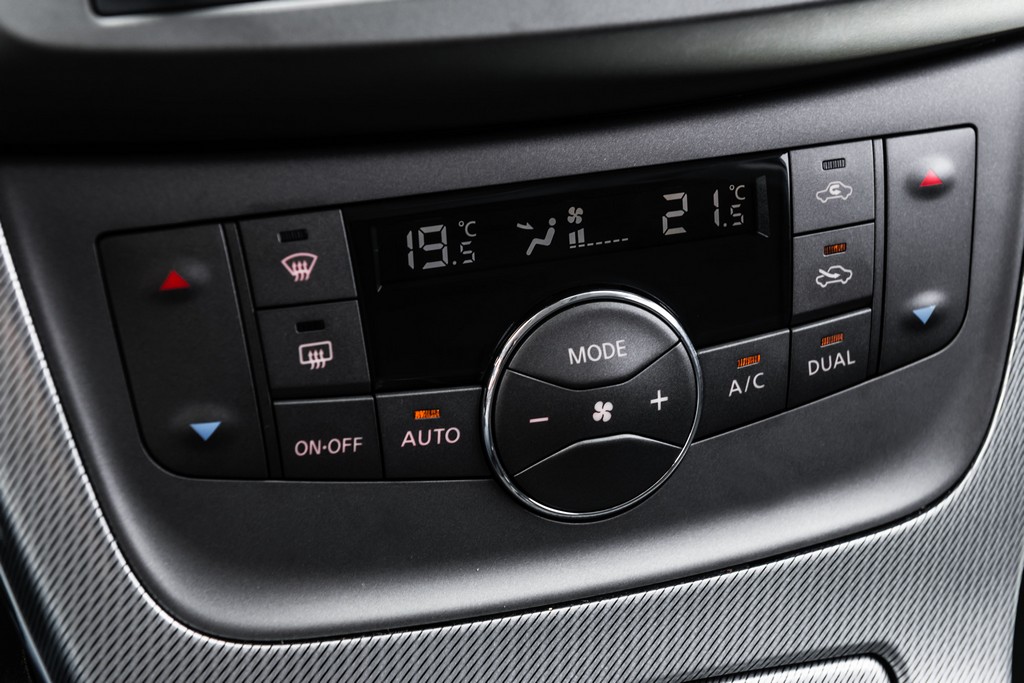 2016 - NISSAN SENTRA, foto 19