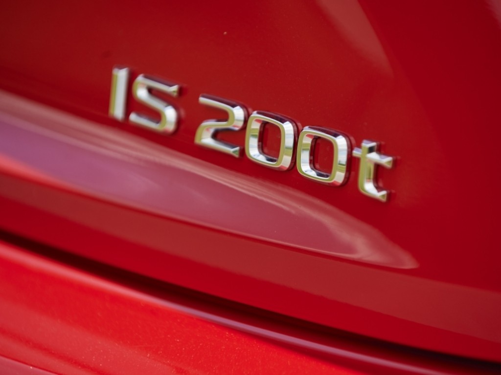 2016 - LEXUS IS 200t, foto 5