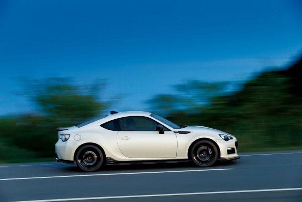 2015 - SUBARU BRZ tS STI, foto 12