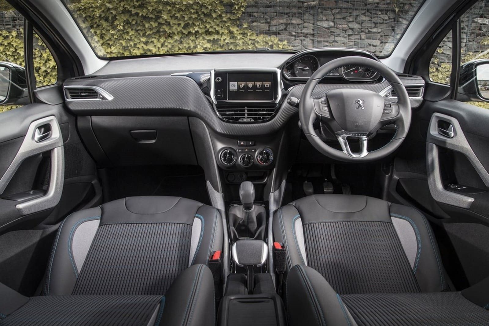 2015 - PEUGEOT 2008 URBAN CROSS, foto 3