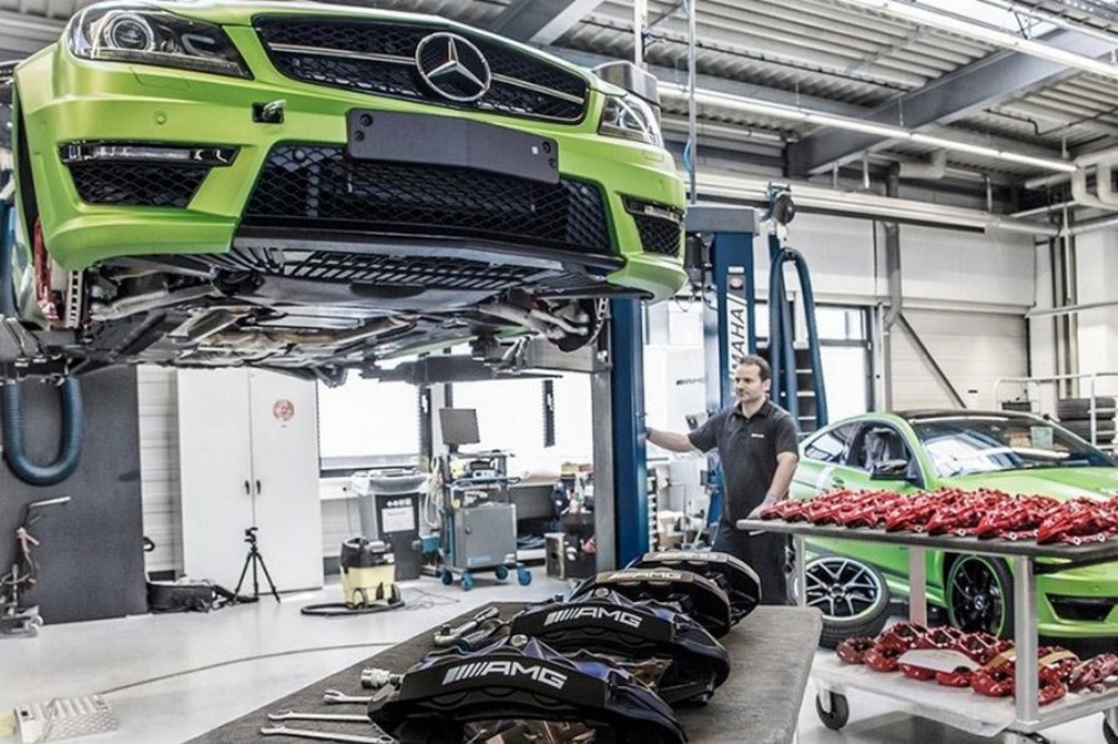 2015 - MERCEDES-AMG C 63 COUPE LEGACY EDITION, foto 13