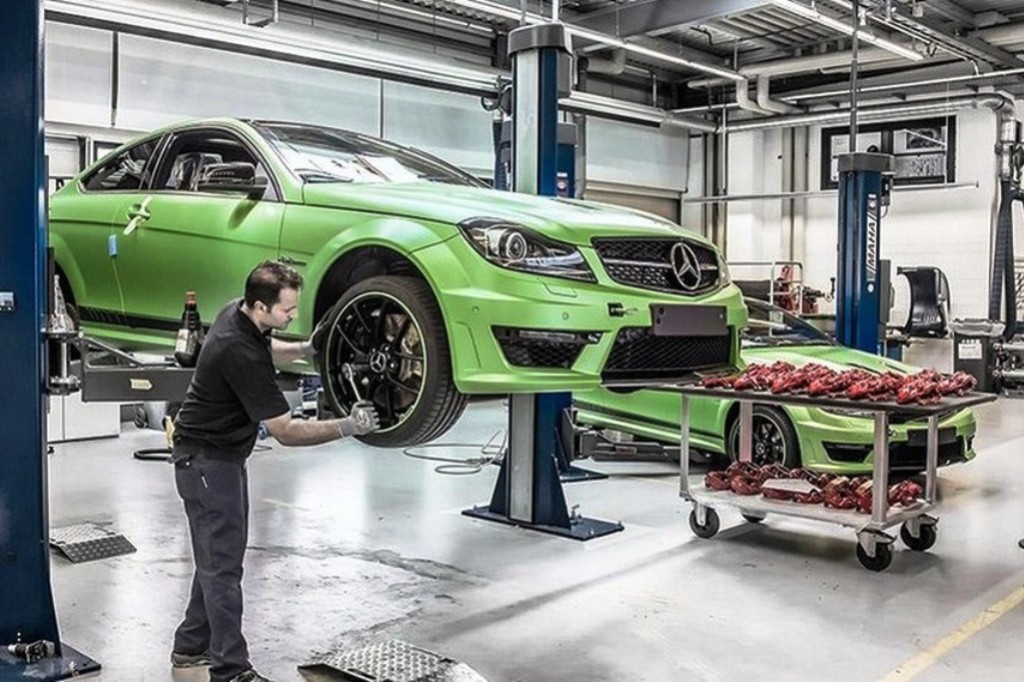 2015 - MERCEDES-AMG C 63 COUPE LEGACY EDITION, foto 16