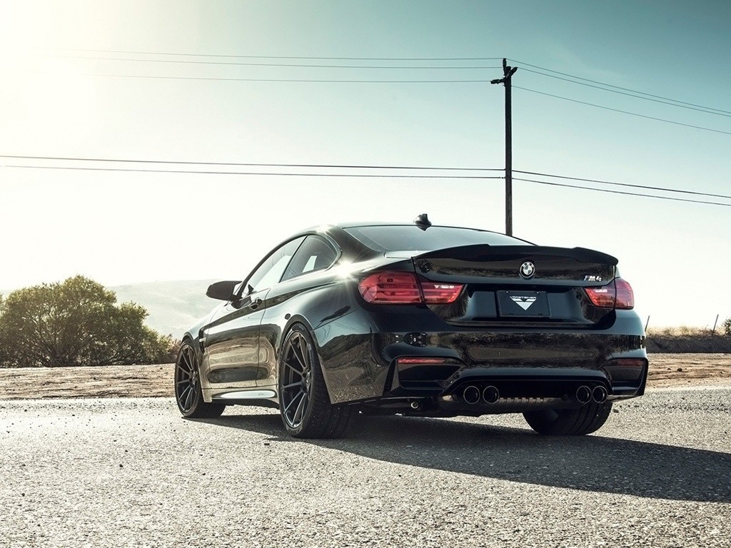 2015 - BMW M4 COUPE EVO BY VORSTEINER, foto 2