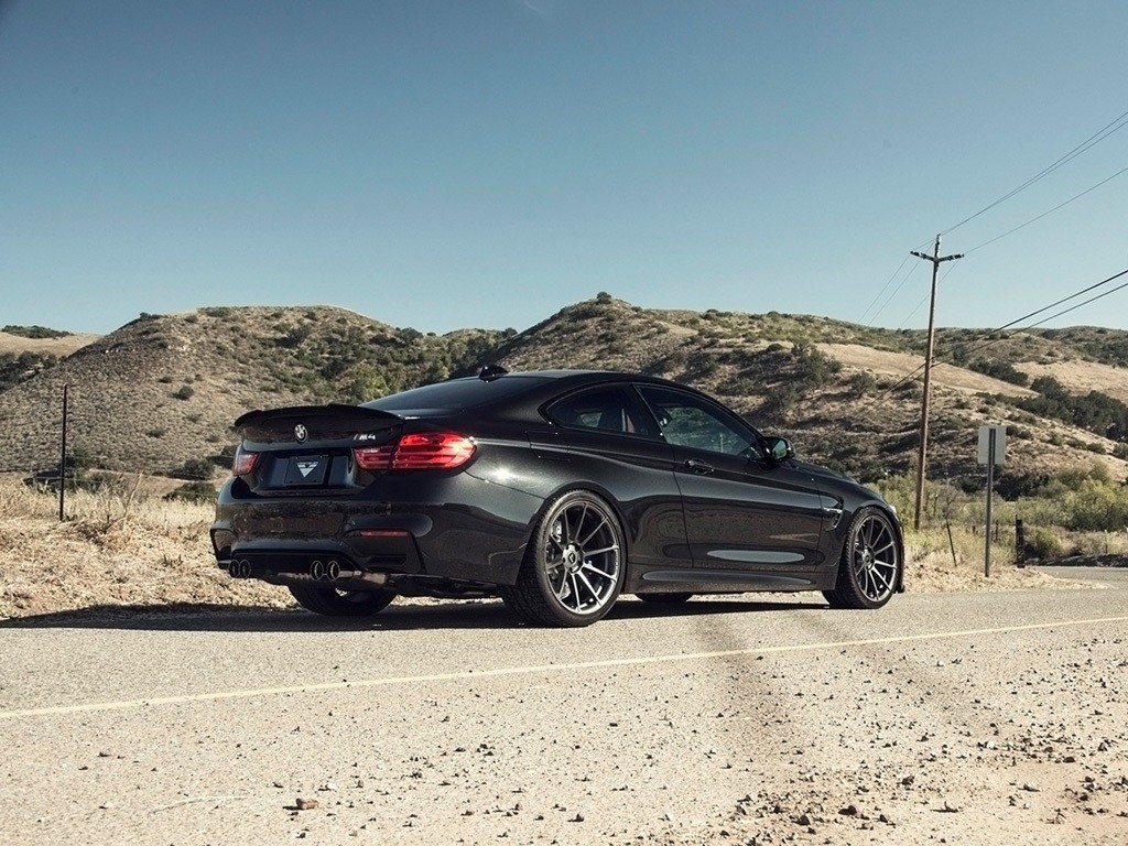 2015 - BMW M4 COUPE EVO BY VORSTEINER, foto 3