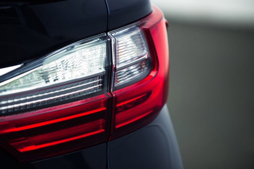 2016 - LEXUS ES 300h, foto 18