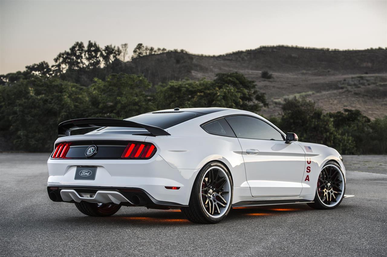 2015 - FORD MUSTANG APOLLO EDITION, foto 4