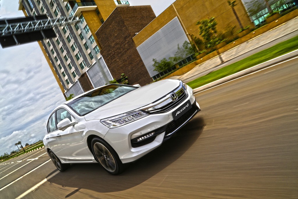 HONDA ACCORD SEDAN, foto 2