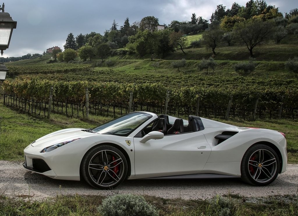 2016 - FERRARI F488 SPIDER, foto 16