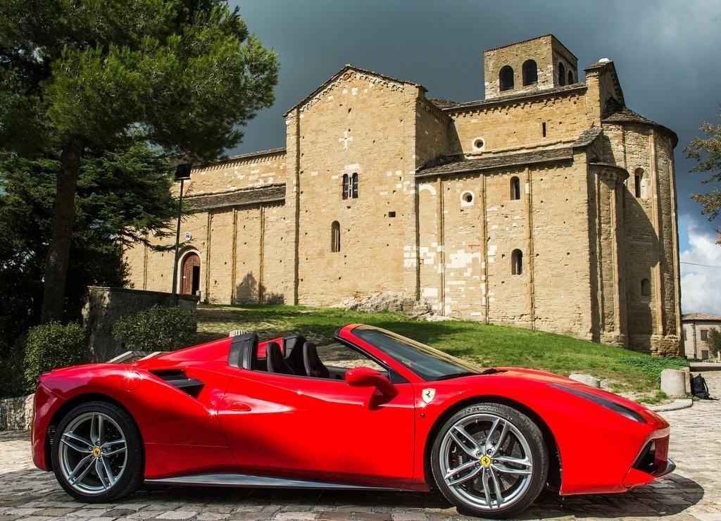 2016 - FERRARI F488 SPIDER, foto 17