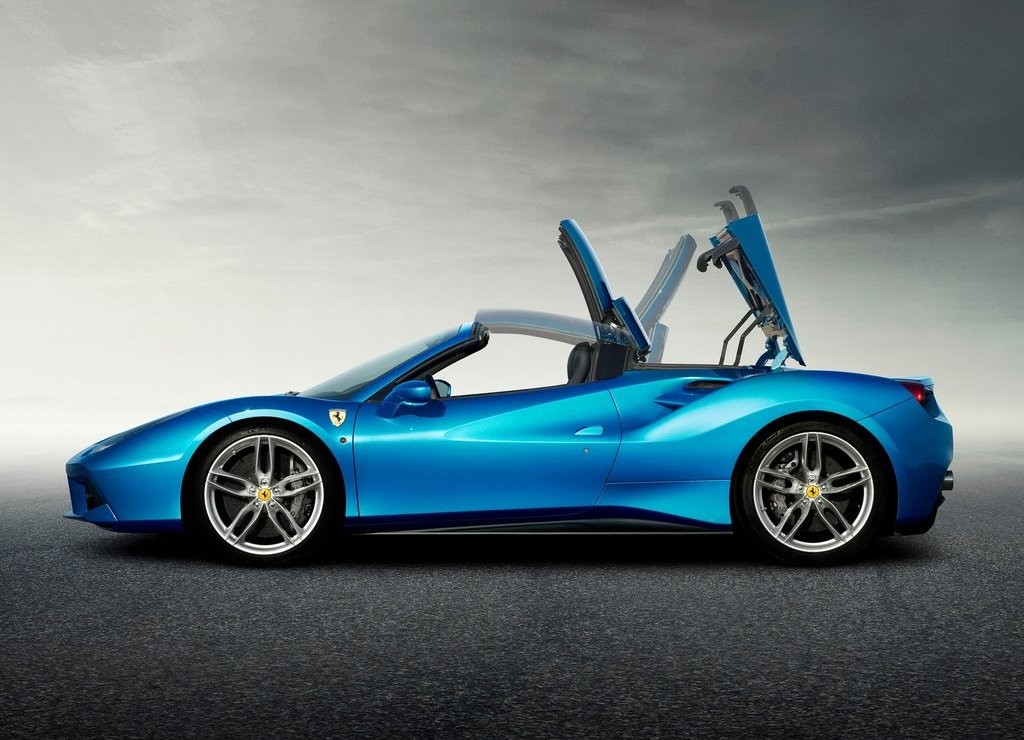 2016 - FERRARI F488 SPIDER, foto 22