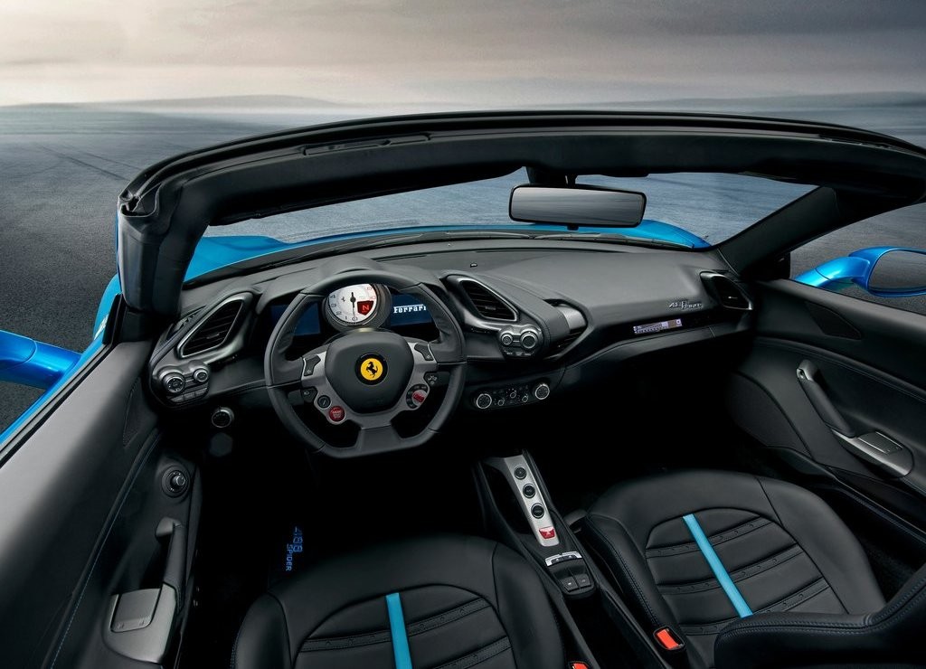2016 - FERRARI F488 SPIDER, foto 37