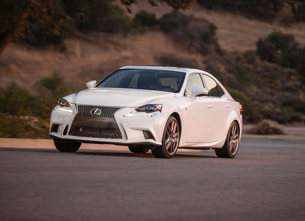 2016 - LEXUS IS F SPORT US VERSION, foto 12
