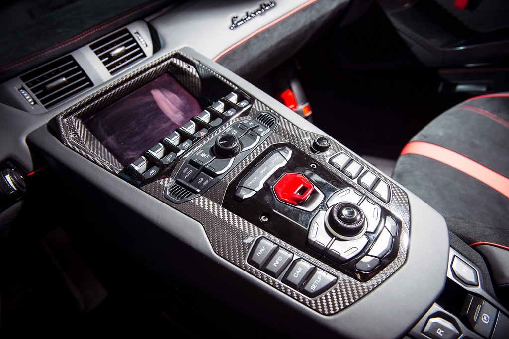 2016 - LAMBORGHINI AVENTADOR LP750-4 SV ROADSTER, foto 19