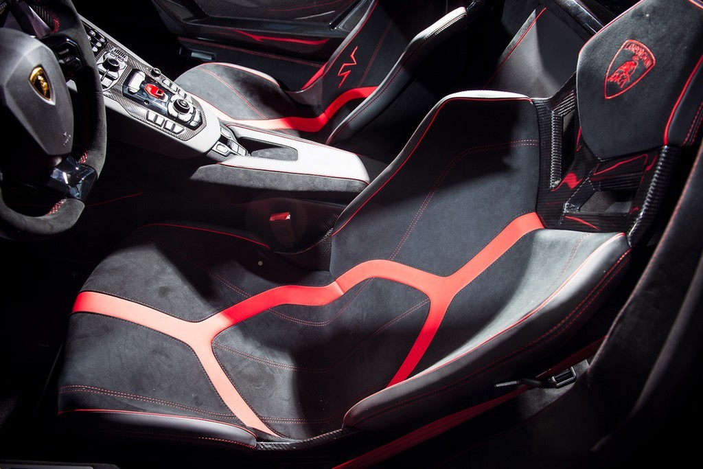 2016 - LAMBORGHINI AVENTADOR LP750-4 SV ROADSTER, foto 23